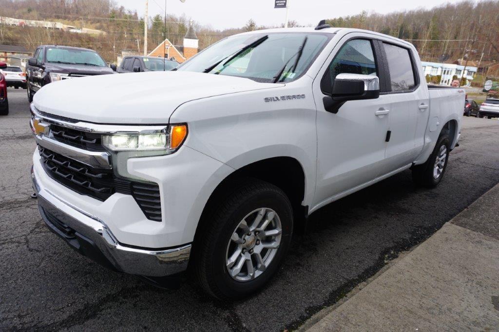 new 2024 Chevrolet Silverado 1500 car, priced at $46,659