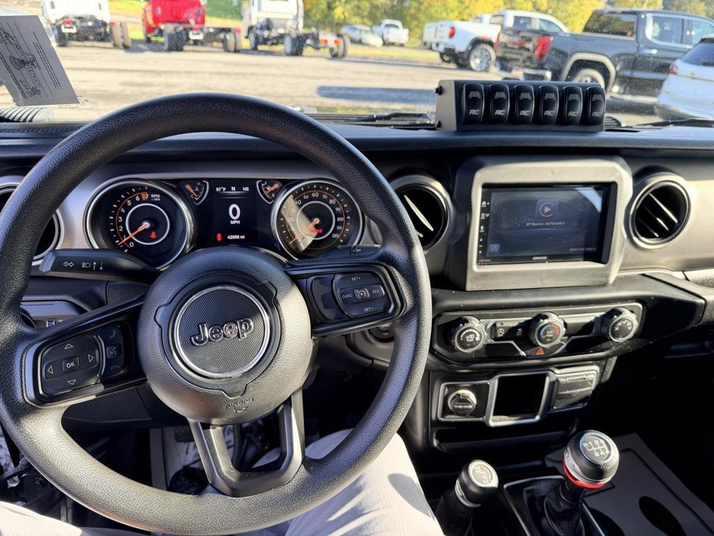 used 2020 Jeep Wrangler Unlimited car, priced at $25,185