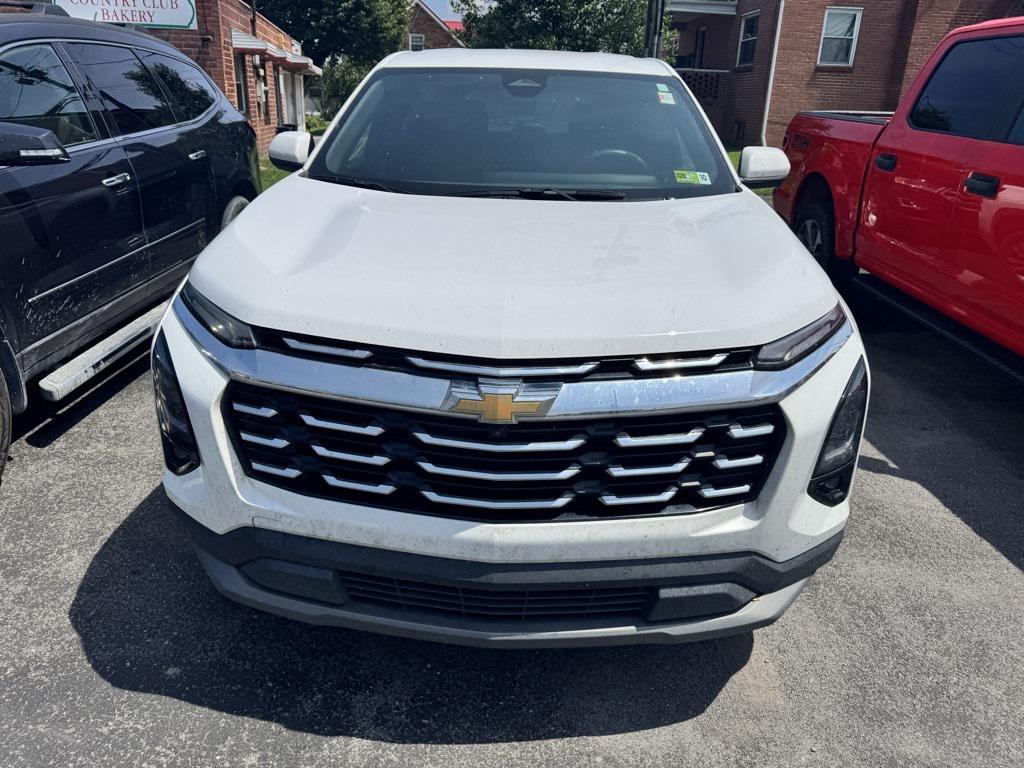 used 2025 Chevrolet Equinox car, priced at $29,000