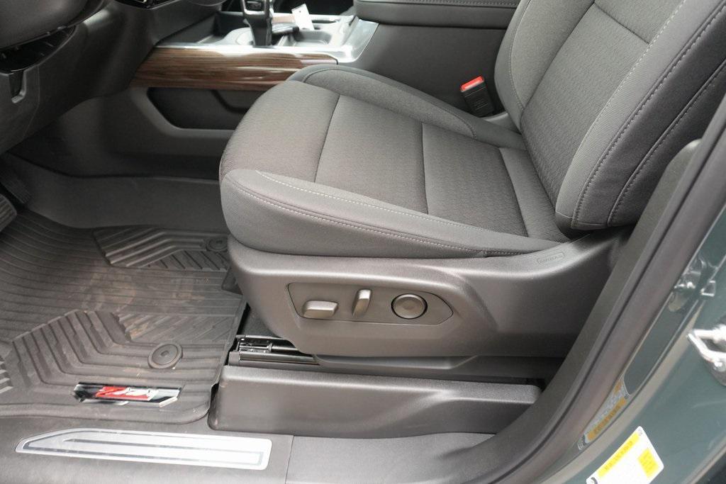 new 2025 Chevrolet Silverado 1500 car, priced at $60,275