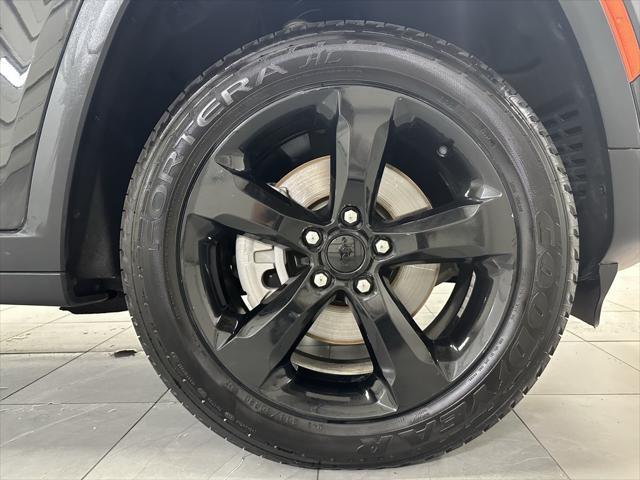 used 2023 Jeep Grand Cherokee L car, priced at $26,907