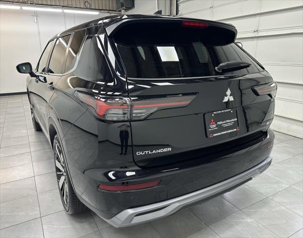 new 2025 Mitsubishi Outlander car, priced at $40,835