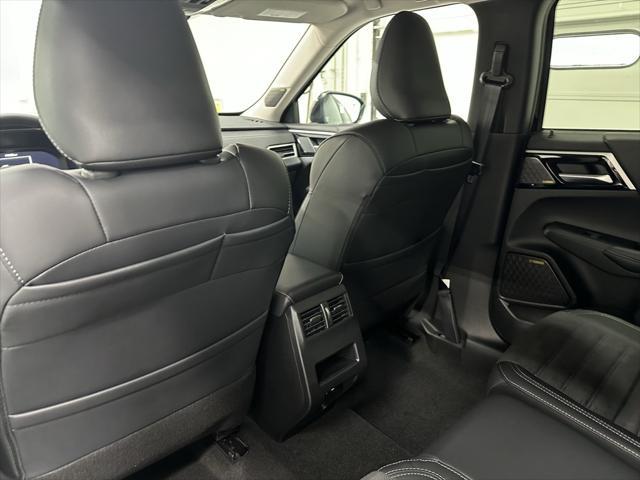 new 2025 Mitsubishi Outlander car, priced at $40,835