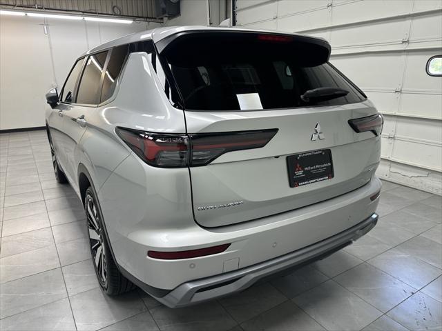 new 2025 Mitsubishi Outlander car, priced at $40,835