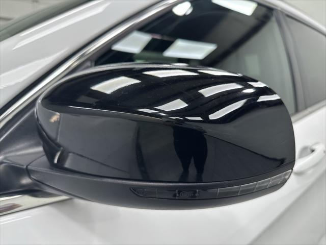used 2022 Jeep Cherokee car, priced at $22,395