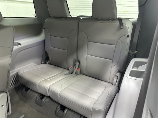 used 2023 GMC Acadia car, priced at $24,448