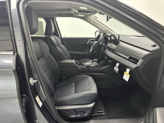 new 2025 Mitsubishi Outlander car, priced at $39,440