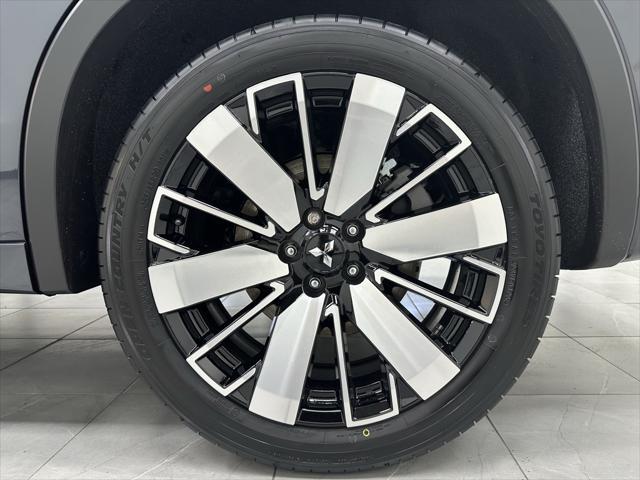 new 2025 Mitsubishi Outlander car, priced at $39,440