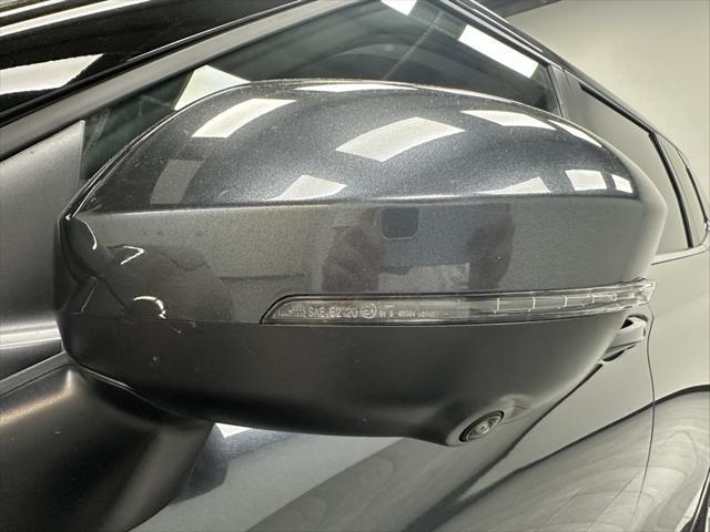 used 2024 Mitsubishi Outlander car, priced at $23,944
