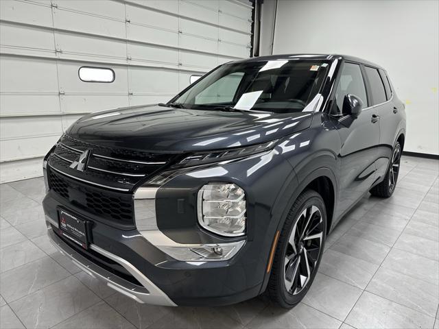 used 2024 Mitsubishi Outlander car, priced at $23,944