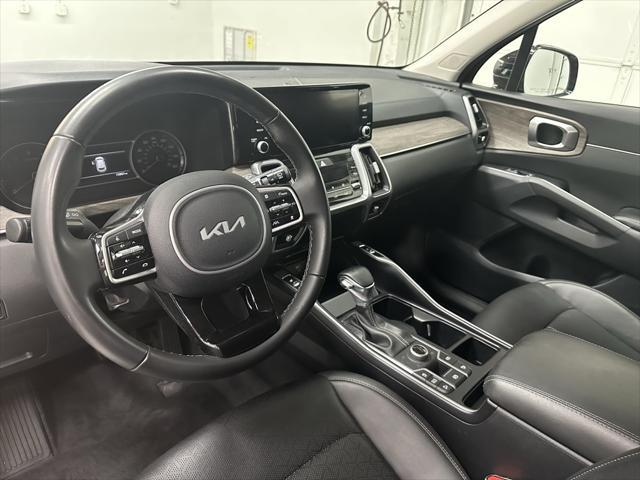 used 2022 Kia Sorento car, priced at $28,782