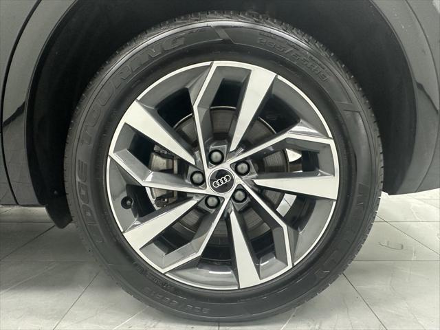 used 2021 Audi Q5 car, priced at $22,701