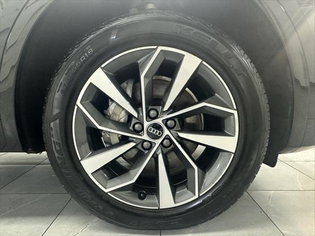 used 2021 Audi Q5 car, priced at $22,701