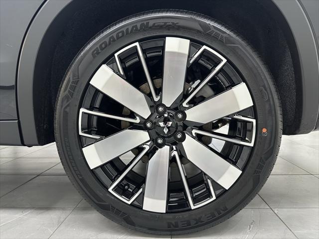 new 2025 Mitsubishi Outlander car, priced at $38,350