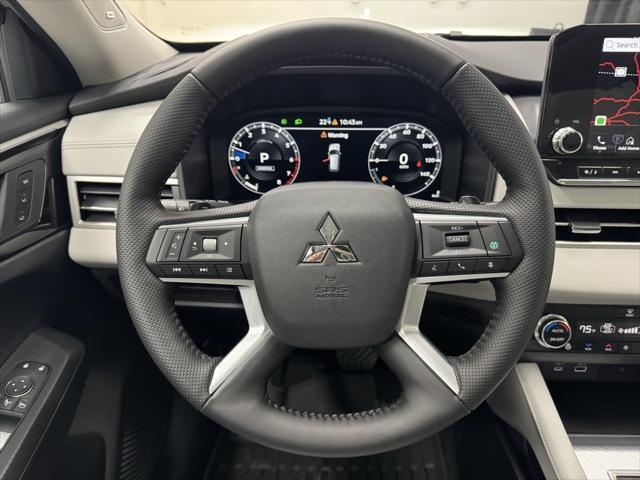 new 2024 Mitsubishi Outlander car, priced at $41,620