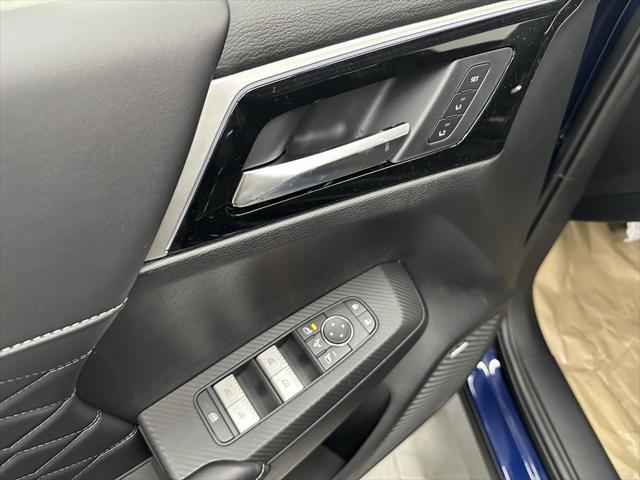 new 2025 Mitsubishi Outlander car, priced at $38,805
