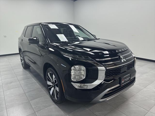 new 2025 Mitsubishi Outlander car, priced at $37,835