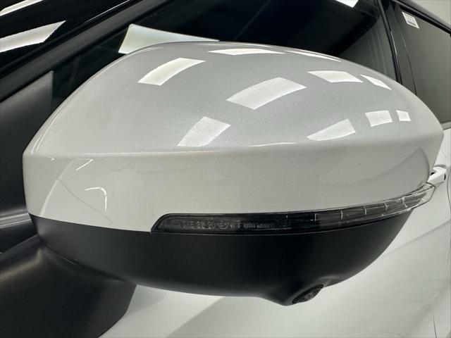 new 2025 Mitsubishi Outlander car, priced at $44,200