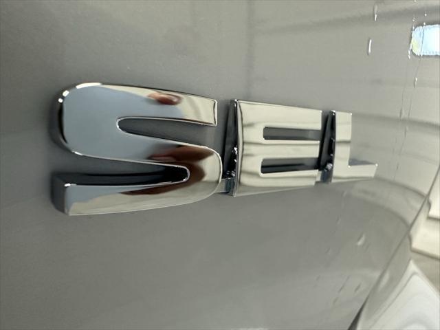 new 2025 Mitsubishi Outlander car, priced at $44,200