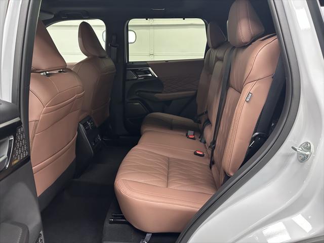 new 2025 Mitsubishi Outlander car, priced at $44,200