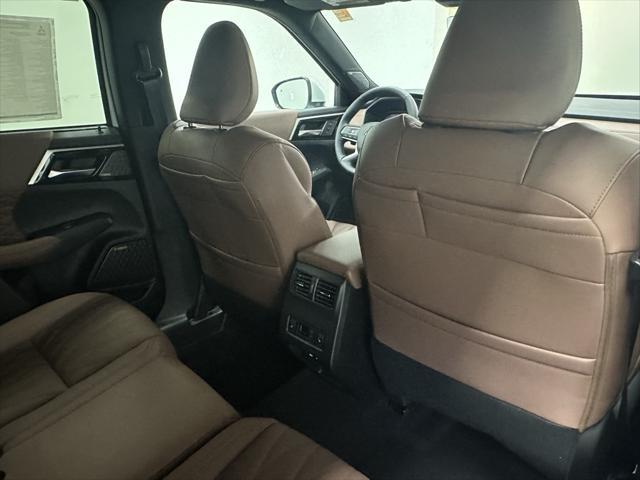new 2025 Mitsubishi Outlander car, priced at $44,200