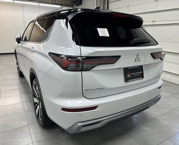 new 2025 Mitsubishi Outlander car, priced at $44,200
