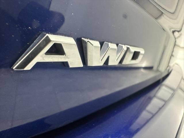 used 2023 Cadillac XT6 car, priced at $31,432