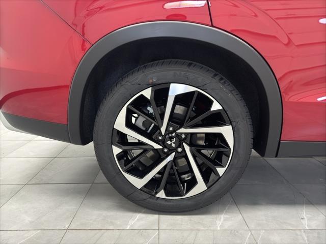 new 2024 Mitsubishi Outlander car, priced at $38,395