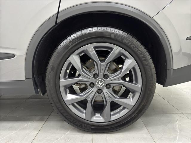 used 2022 Acura MDX car, priced at $32,665