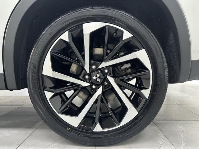 used 2024 Mitsubishi Outlander car, priced at $24,665