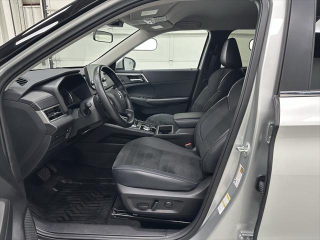 used 2024 Mitsubishi Outlander car, priced at $24,665