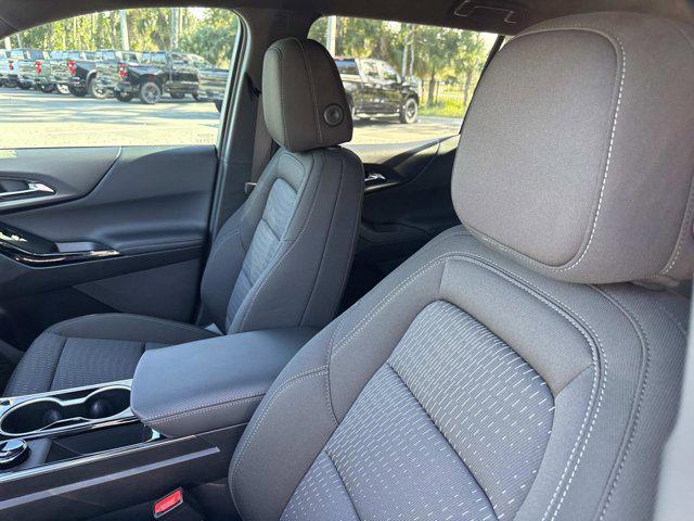 new 2026 Chevrolet Equinox car, priced at $30,495