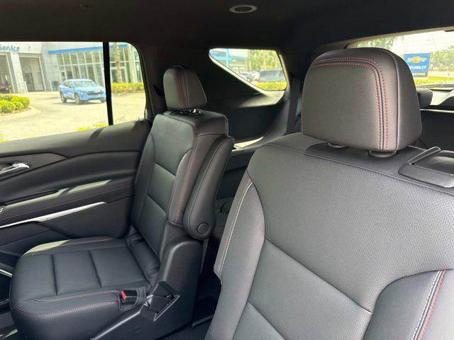 new 2025 Chevrolet Traverse car, priced at $57,645