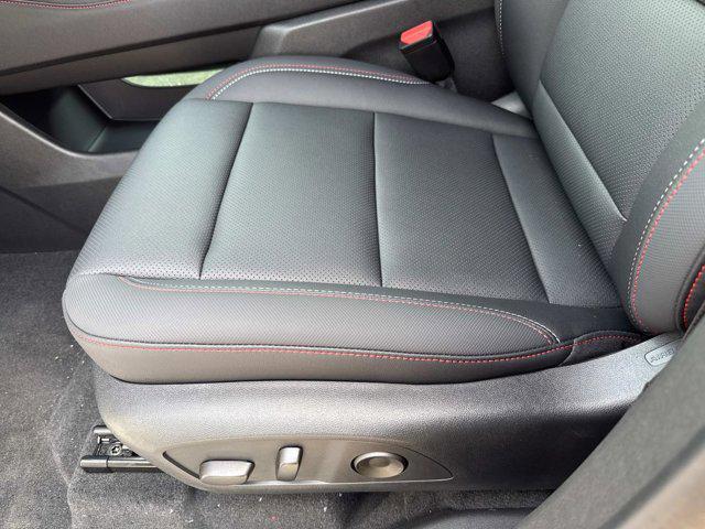new 2025 Chevrolet Traverse car, priced at $57,645
