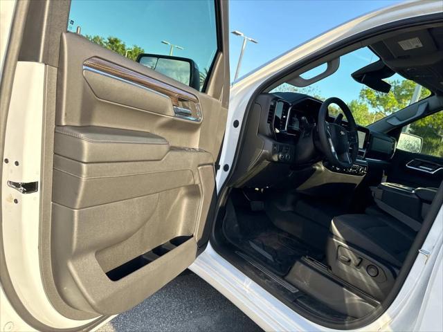 new 2024 Chevrolet Silverado 1500 car, priced at $39,627