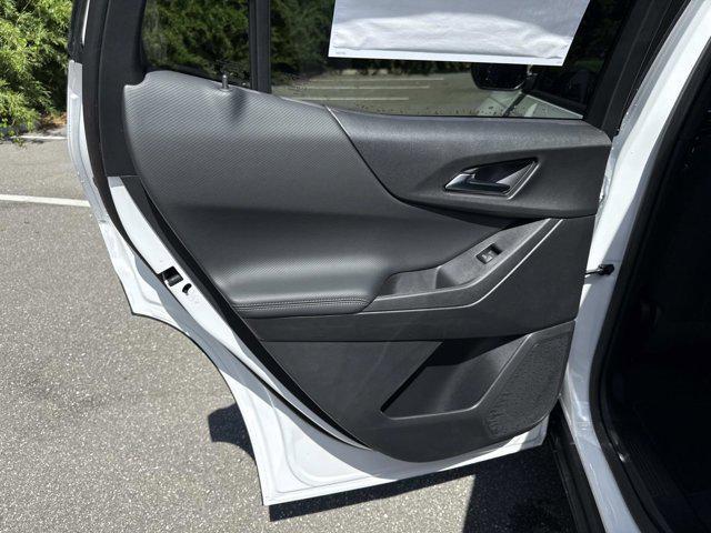 new 2026 Chevrolet Equinox car, priced at $30,490