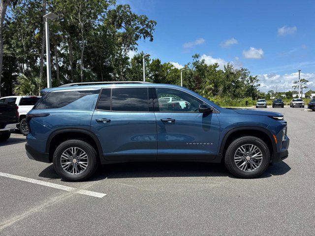 new 2025 Chevrolet Traverse car, priced at $43,060
