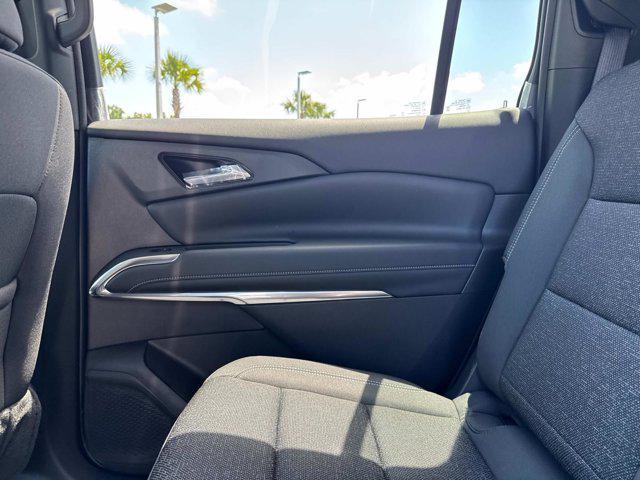 new 2025 Chevrolet Traverse car, priced at $43,060