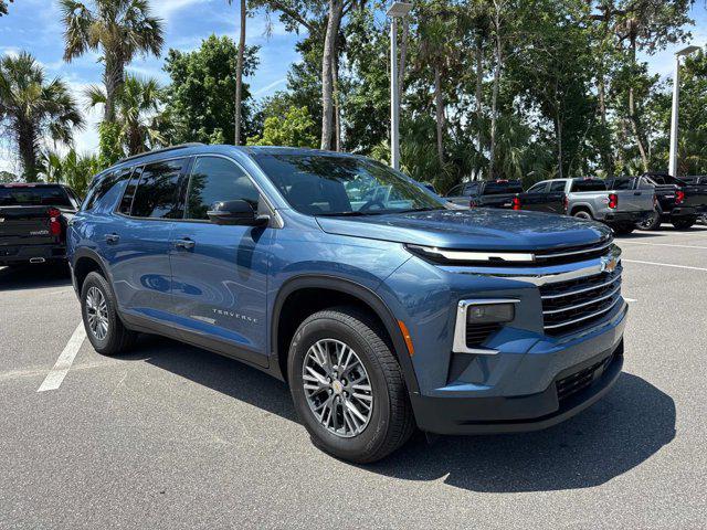 new 2025 Chevrolet Traverse car, priced at $43,060