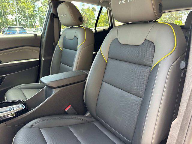 new 2025 Chevrolet Trax car, priced at $26,690