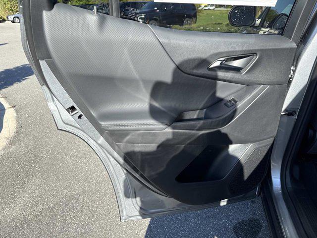 new 2026 Chevrolet Equinox car, priced at $32,140