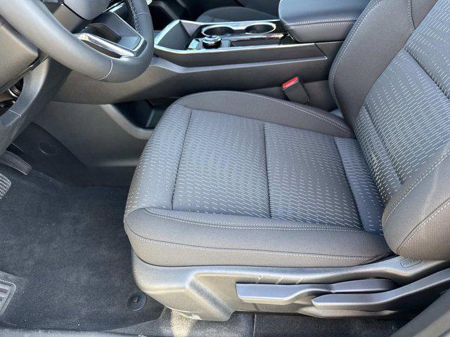 new 2026 Chevrolet Equinox car, priced at $32,140