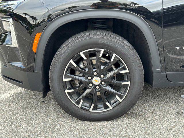 used 2024 Chevrolet Traverse car, priced at $42,799