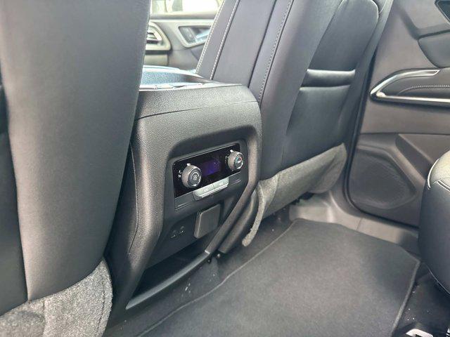 new 2025 Chevrolet Traverse car, priced at $43,890