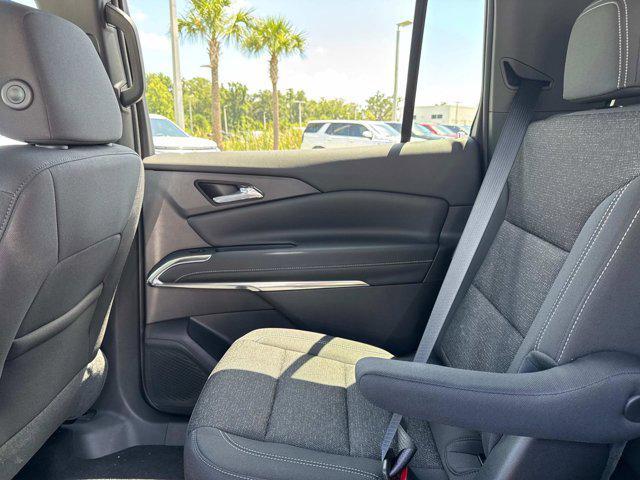 new 2025 Chevrolet Traverse car, priced at $42,695