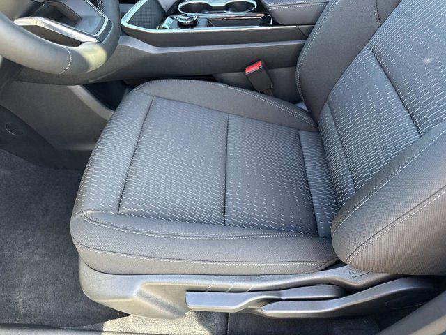 new 2026 Chevrolet Equinox car, priced at $31,540