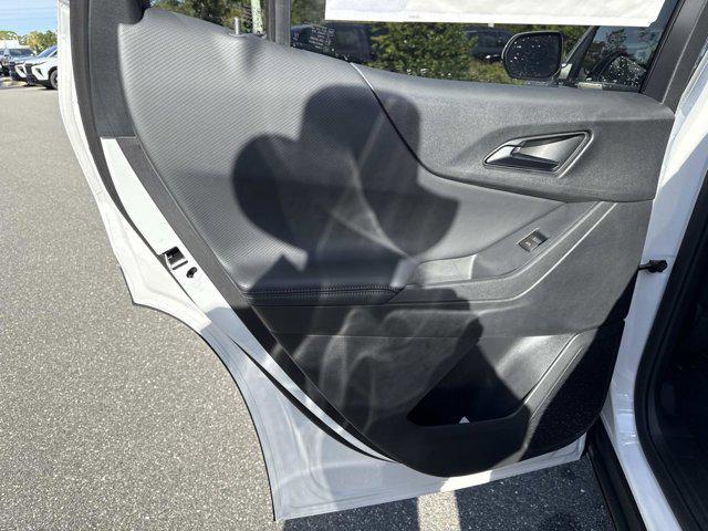 new 2026 Chevrolet Equinox car, priced at $30,495