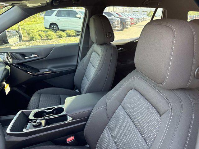 new 2026 Chevrolet Equinox car, priced at $30,495