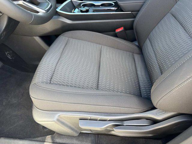 new 2026 Chevrolet Equinox car, priced at $31,540