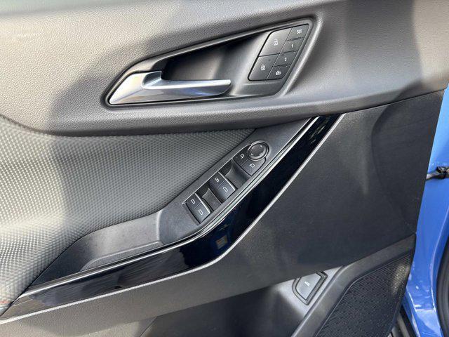used 2025 Chevrolet Equinox car, priced at $36,800